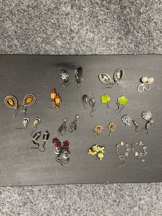 Lot of 15 Pairs of earrings