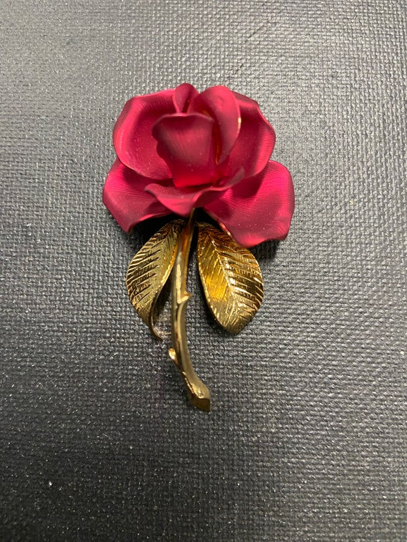 Vintage Flower Rose Satin Enamel GERRITO Gold Broo
