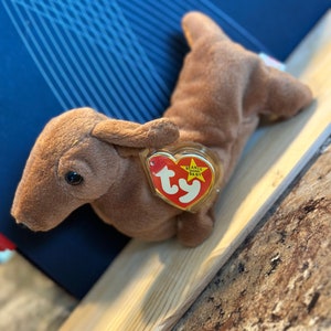 Weenie beanie baby RARE image 1