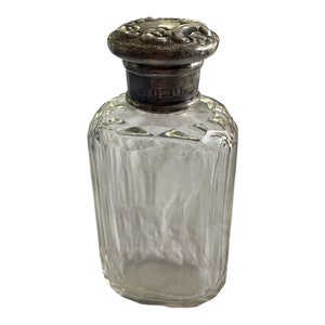 Victorian cut crystal and sterling silver scent bottle, Birmingham, England