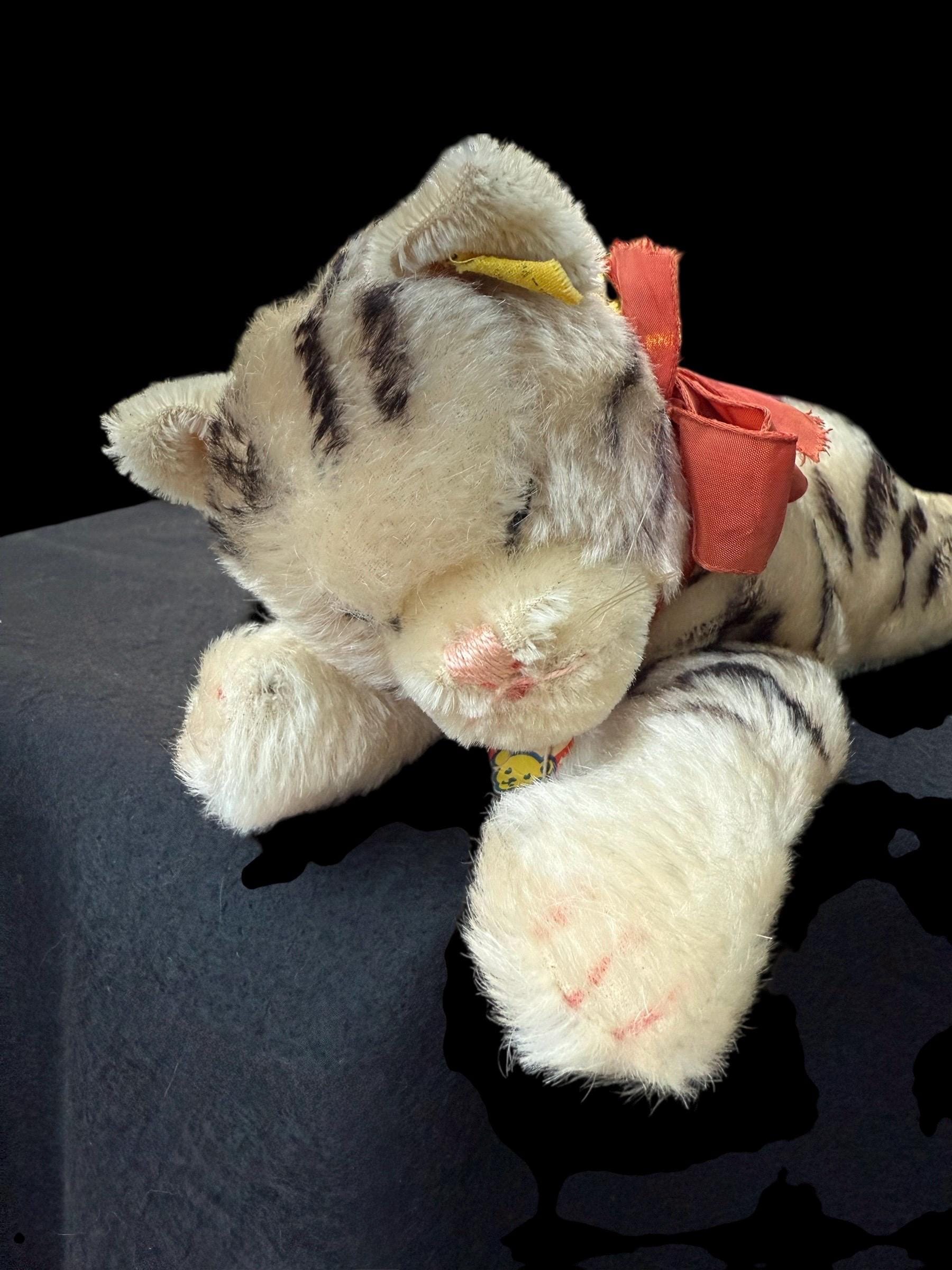 Vintage 1950s Steiff Floppy Kitty Plush – Sleeping Cat With Bell