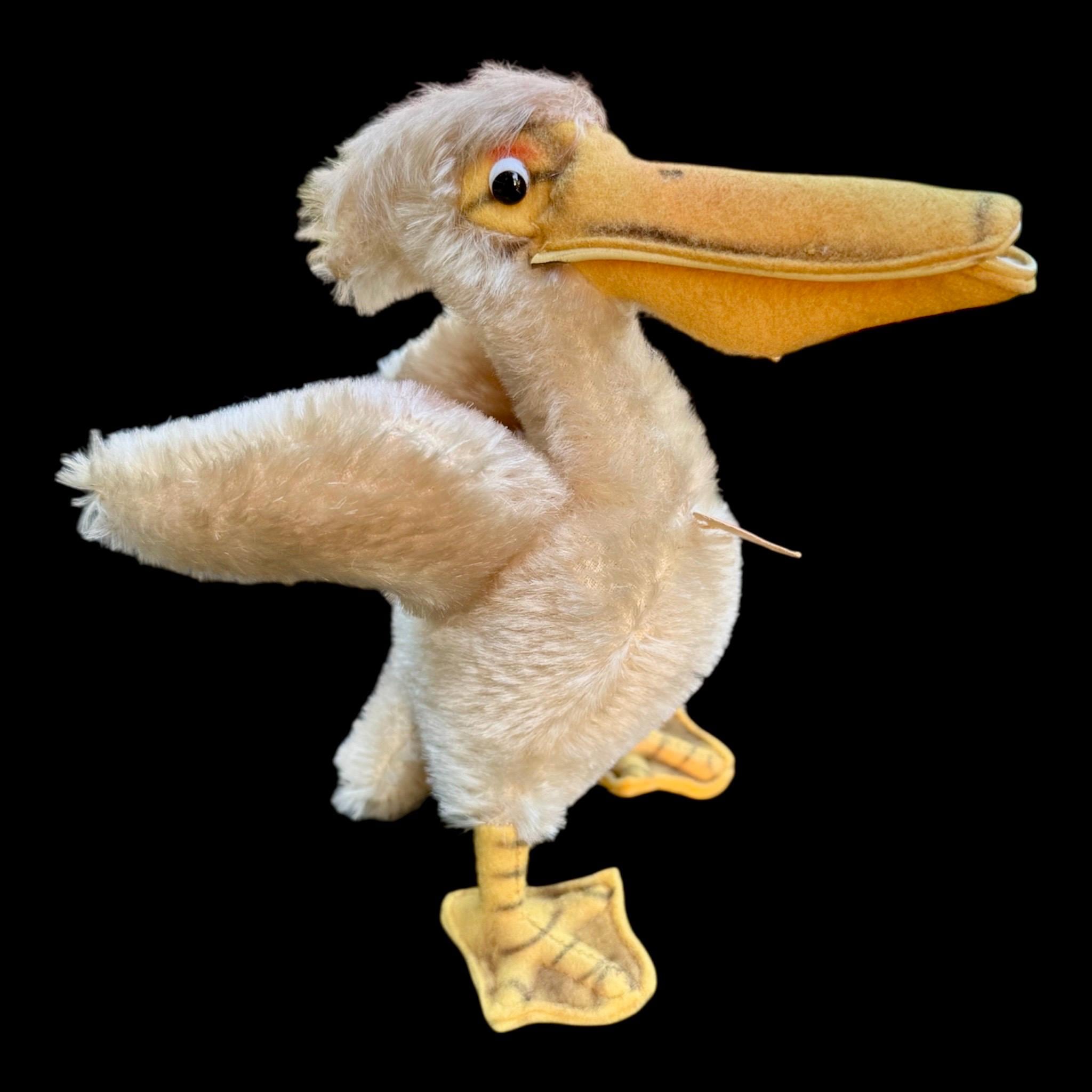 Steiff ペリカン Steiff 1959 “piccy” Pelican With All Ids Smaller 17 Cm Size - Etsy