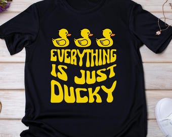 Linda camiseta de pato, todo es solo una camiseta de patito, camiseta para amantes de los animales, camiseta para amantes de los patos, camiseta de pato amarillo