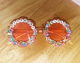 Personalized child birthday sunglasses