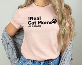 Real Cat Moms of Oregon T-Shirt, Funny Cat Lover Tee, Pet Owner Gift, Casual Graphic Shirt for Women, Black and White Top