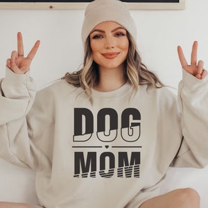 DOG MOM crewneck sweatshirt, Retro Dog Mom Gift, Gift for Dog Lovers, Crew Neck Dog Mom, Fur Baby Mother, Cute Gift for Dog Lovers