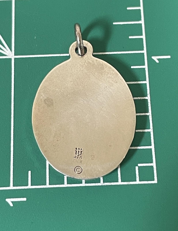 James Avery Retired Silver Oval Medallion Celtic Cross Pendant - Etsy
