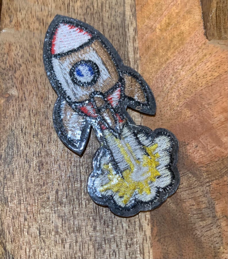 Rocket PATCH, Rocket Ship Iron-on Patch for Space Enthusiasts and ...