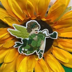 Green Forest Fairy Cupid Embroidered Patch Badge Applique • Cute Whimsical Garden Pixie Emblem • Iron On Sew On Cottagecore Motif (3Wx2.5H)