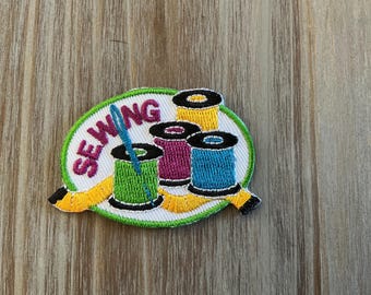 Sewing Thread Spools Iron On Patch, Colorful Sewing Embroidered Applique, Seamstress Patch, Quilter Craft Badge for Bags Jackets Aprons