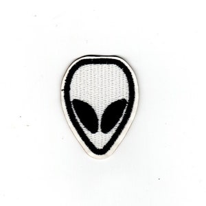Alien Patch, UFO extraterrestrial patch, iron on patch, embroidered patch, applique, Sew on patch, crafts, clothing patch, space