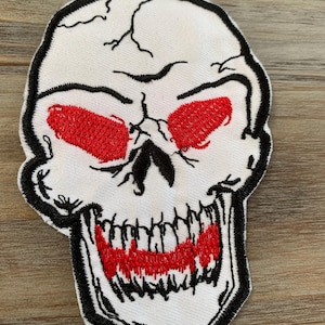 Iron on Embroidered Patch, Embroidery Iron On Patch Applique For Clothing Coat Jacket Diy Bags Decoration Accessories