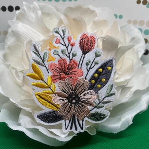 Wildflower Bouquet Embroidered Patch - Boho Floral Iron On Applique for Jackets, Bags, and Backpacks - Nature-Inspired Botanical Gift