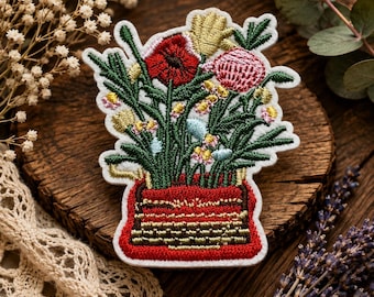 Floral Typewriter Embroidered Patch, Vintage Typewriter Iron On Applique, Flower Bouquet Patch, Cottagecore Writer Gift, Book Lover Badge