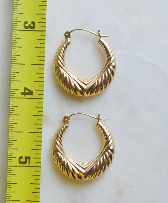 14K Gold Earrings - image 5