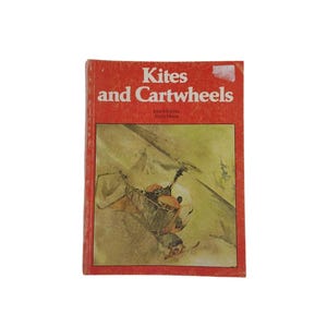 Vintage 1972 Kites and Cartwheels by John McInnes & Emily Hearn, Paperback Reader