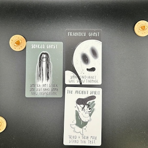 The Mini Divi: Ghosts Oracle Deck -- Spirit Oracle -- Divination Tool -- Oracle Deck -- Ghosts and Spirits