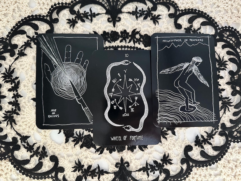 Wanderer's Tarot Deck and Guidebook: Black and White Divination Cards image 15