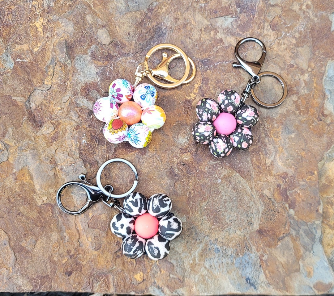 Multicolor - Beaded Fabart Flower Keychain 31 main image 1