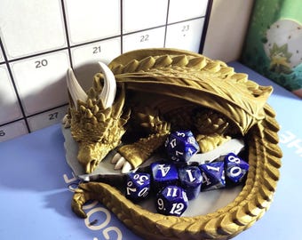 3D Printed Sleeping Dragon Dice Holder with Mystery Dice Set