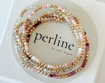 Pulseras elásticas apilables con cuentas de piedras preciosas y diseño de tríada, con baño de oro de 14k o plata de ley / Pulseras de cuentas de 3 mm en patrón 3x3