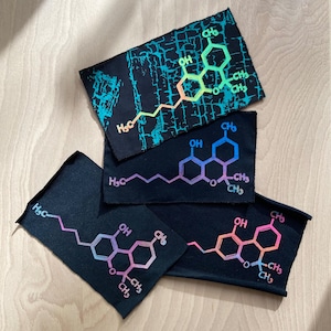 Aufnäher • Patch • Siebdruck • Strukturformel THC • UV-aktiv • Schwarz • Unikat