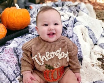 Hand Embroidered Oversized Fall Baby Name Sweater, Personalized Pumpkin Sweater for Baby Toddler Boy Girl, Baby Sweater Thanksgiving Fall