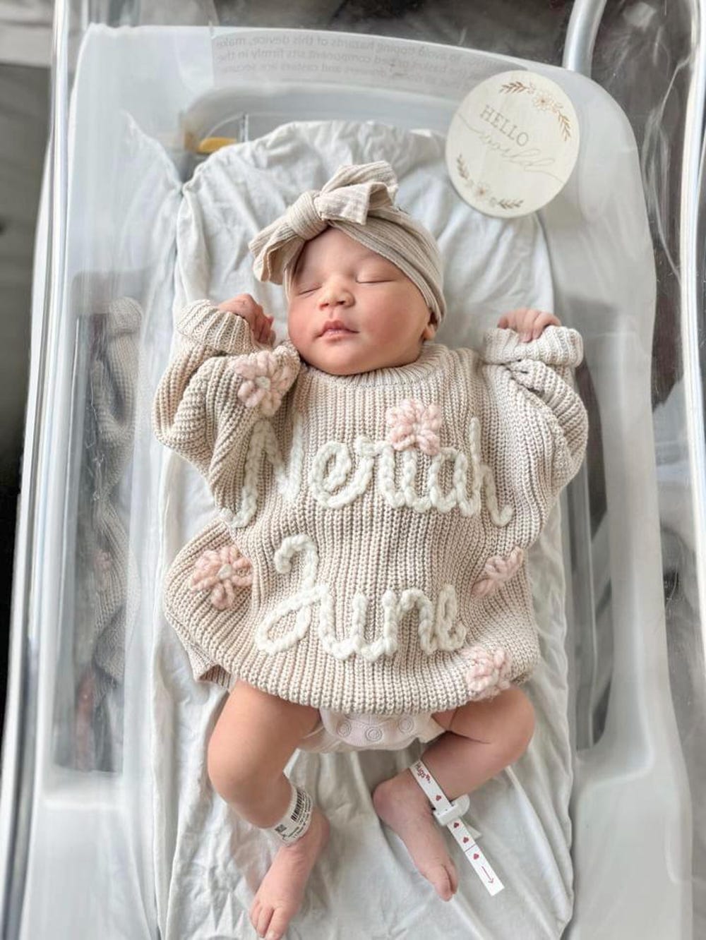 Embroidered Sweater Girls Hand Embroidered Baby Sweater With Name, Oversized Sweater Chunky Knit Newborn Baby Gift Milestone Girl Toddler Personalized Custom Name Sweater