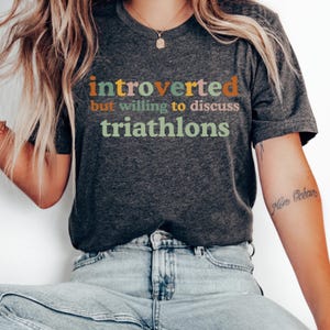Introvert triatlon-T-shirt: T-shirt met grappige slogan