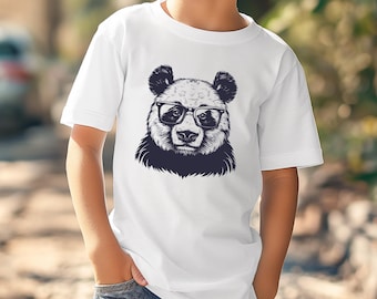 niedliches Kindergrafik-T-Shirt jetzt im Trend, niedliches Pandabär-T-Shirt für Kinder, niedlicher Cartoonpandabär mit Gläsern