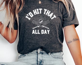 I'd Hit That Cricket T-Shirt: Funny Sports Tee