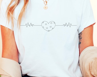 Camiseta Pickleball Heartbeat: Divertida camiseta deportiva con gráficos