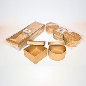 Cajas de papel maché Darice sin terminar. Juego de 3, nuevas, pequeñas, redondas o cuadradas, de color marrón, listas para pintar. 3 pulgadas.
