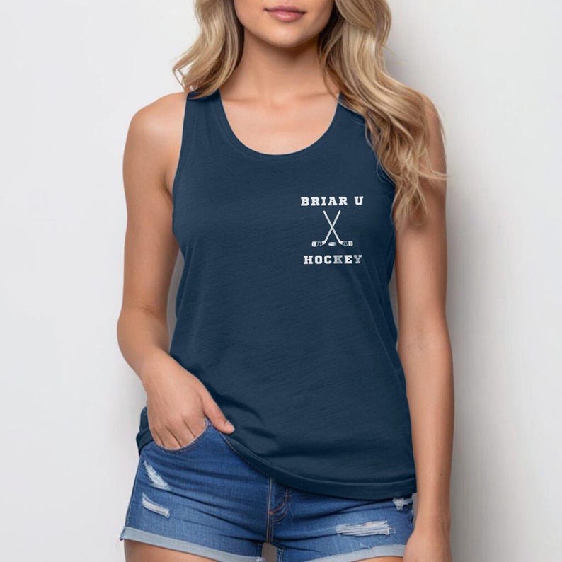 Camiseta sin mangas Briar U Hockey Racerback / Ropa de BookTok para lectores de novelas románticas imagen 1