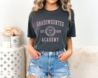 Camiseta teñida de la Academia de Cazadores de Sombras