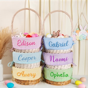 Forro de cesta de Pascua personalizado de sirsaca con nombre bordado personalizado