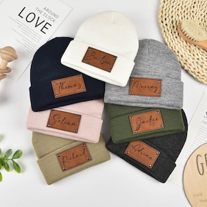 Custom Leather Patch Beanies for Baby, Newborn Baby Beanie with Names, Personalized Engraved Leather Knitted Hat, Baby Shower Gift, Baby Hat