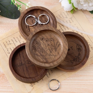 Personalized Wooden Ring Dish,Engraved Wedding Gift, Unique Anniversary Gifts for Her, Engagement Ring Plate,Anniversary Gift