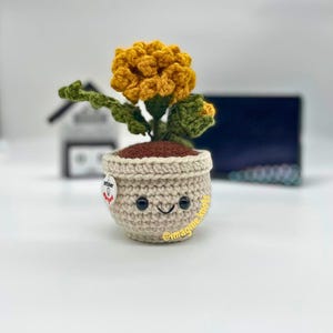 Pot de fleur de souci au crochet : cadeau fait main pour le mois d'octobre | Décoration de bureau | Décoration de la chambre
