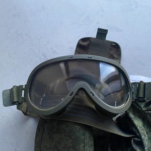 Ratnik - Etsy 日本