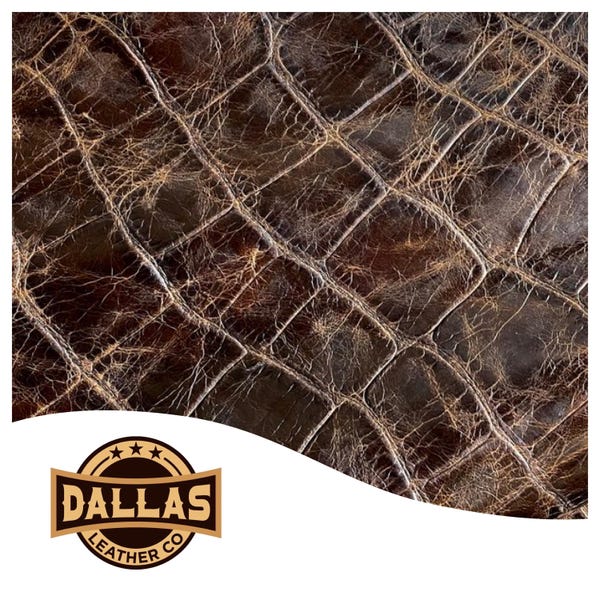 Recortes de couro texturizado | Crocodilo Jumbo Sierra Walnut | Folhas pré-cortadas | DLCo | Tamanhos para costureiras