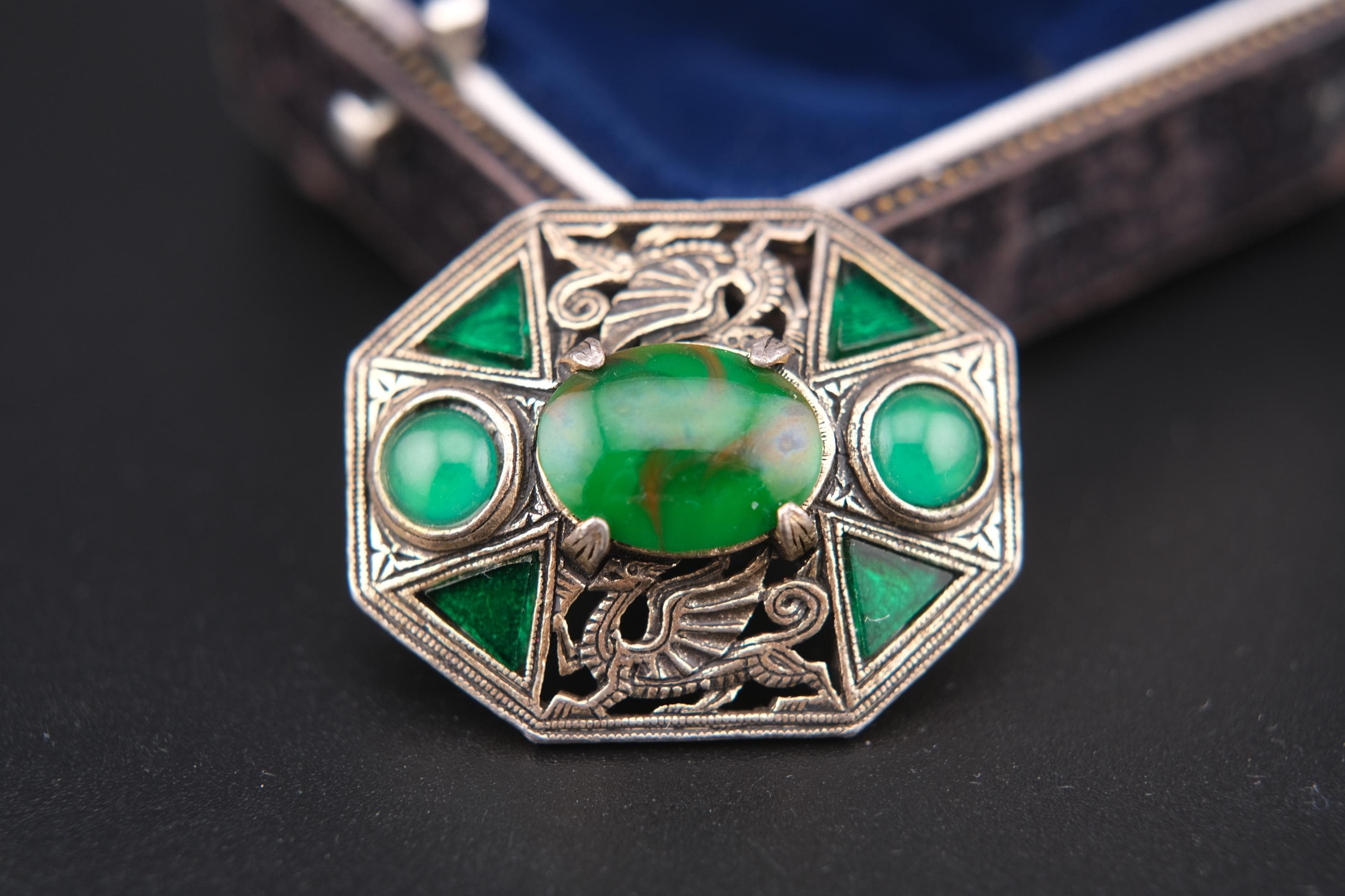 Miracle brooch - Etsy 日本 Miracle brooch - Etsy 日本