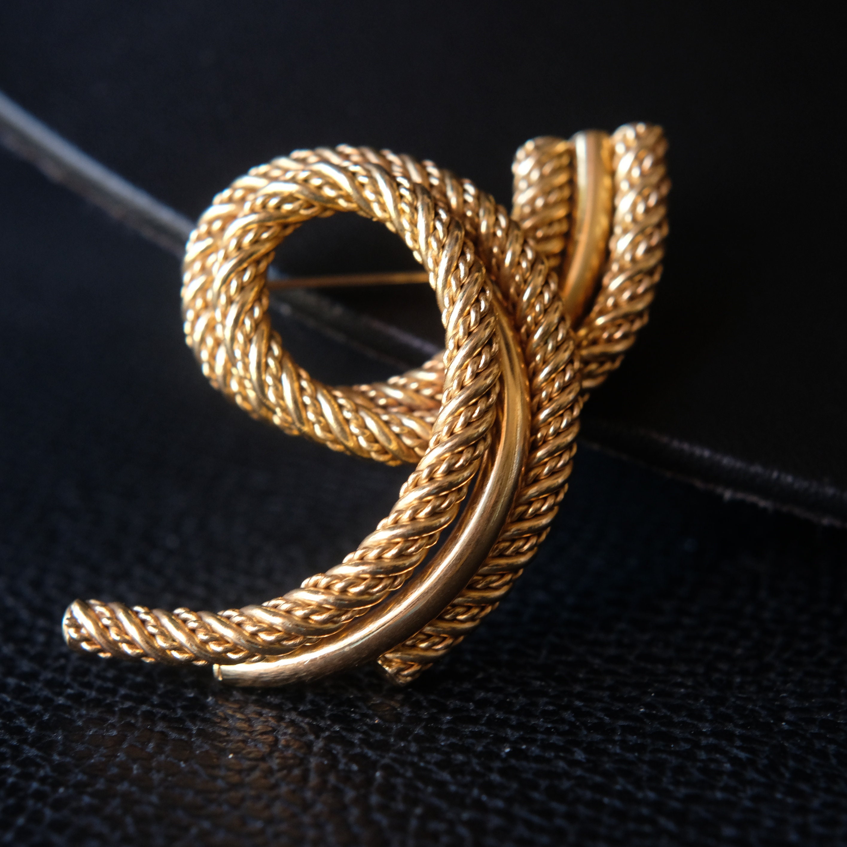 Vintage Henkel & Grosse Germany 1972 Textured Twisted Gold 