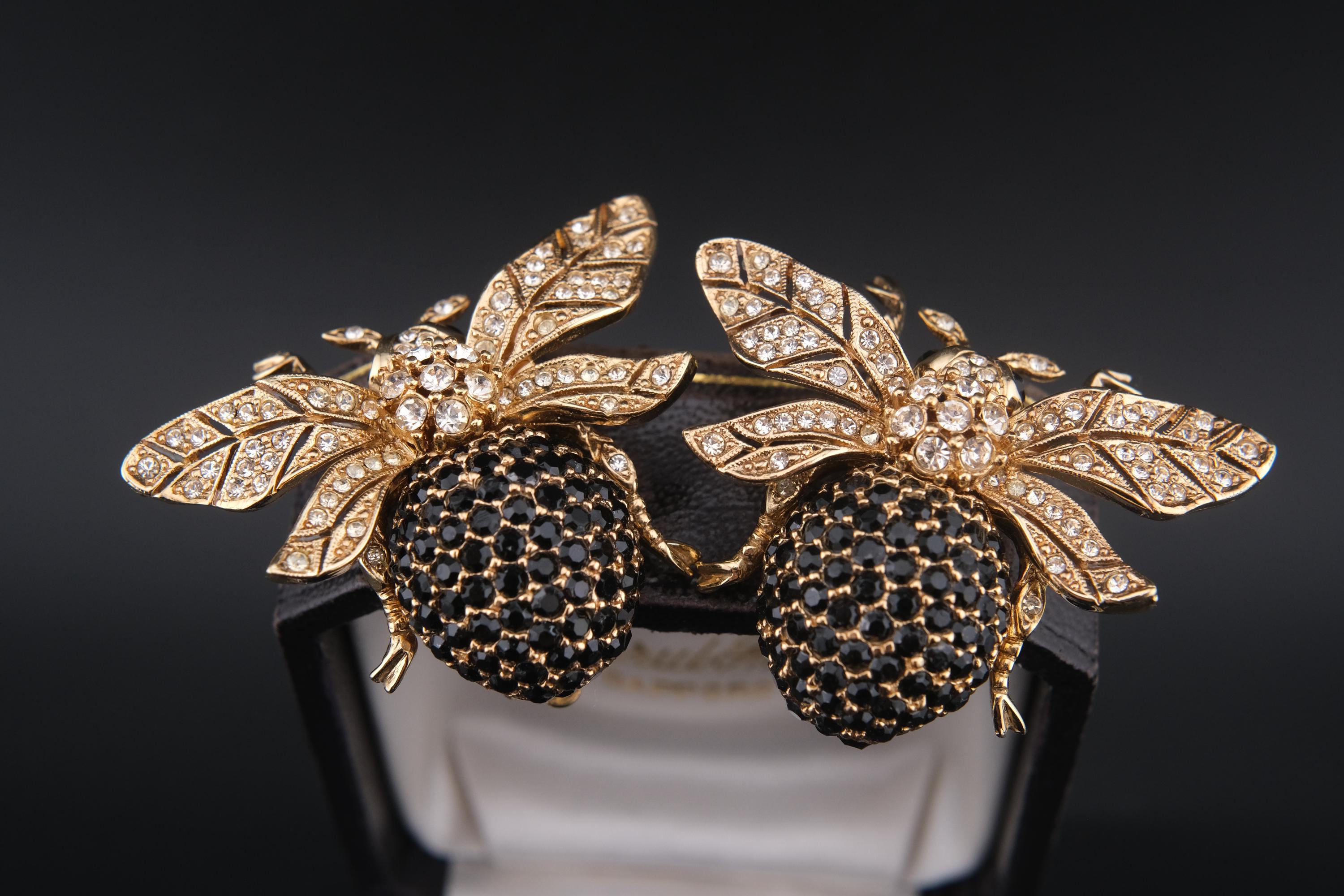 Ciner Bee - Etsy