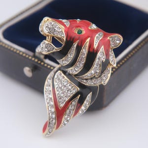 大人女性の Attwood Sawyer Brooch - Etsy アクセサリー
