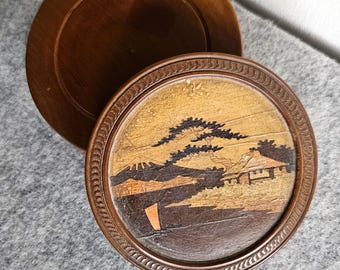 Vintage wooden lathe "chatter box" signed stamped made in Japan. Wood turning technique