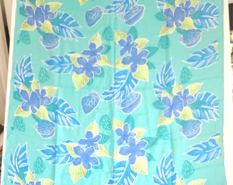 MCM Talbots 70's 100% silk scarf blue Mod Geometric 20" square