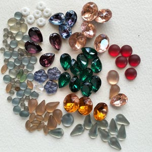 Vintage 1960s Glass Cabochons – Mixed Shapes Foil Back Rhinestones for Jewellery Repair & Craft