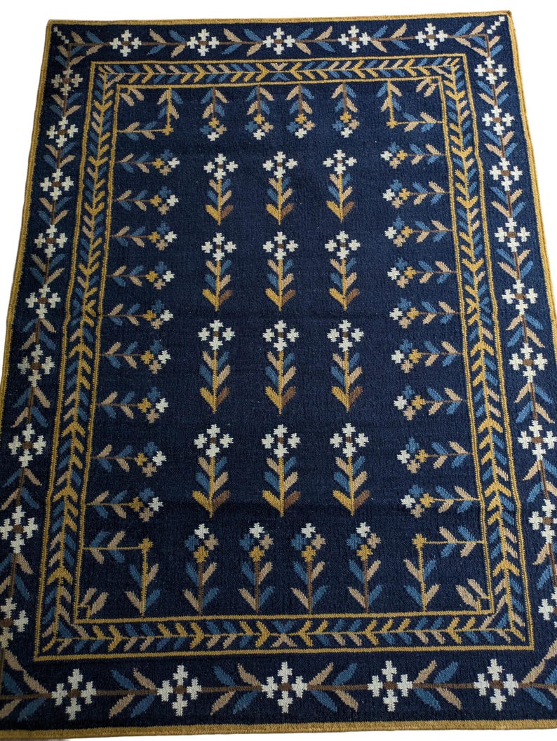 Handwoven Kilim Rug for living room: Traditional Kilim Rug 8x10 Kilim Rug