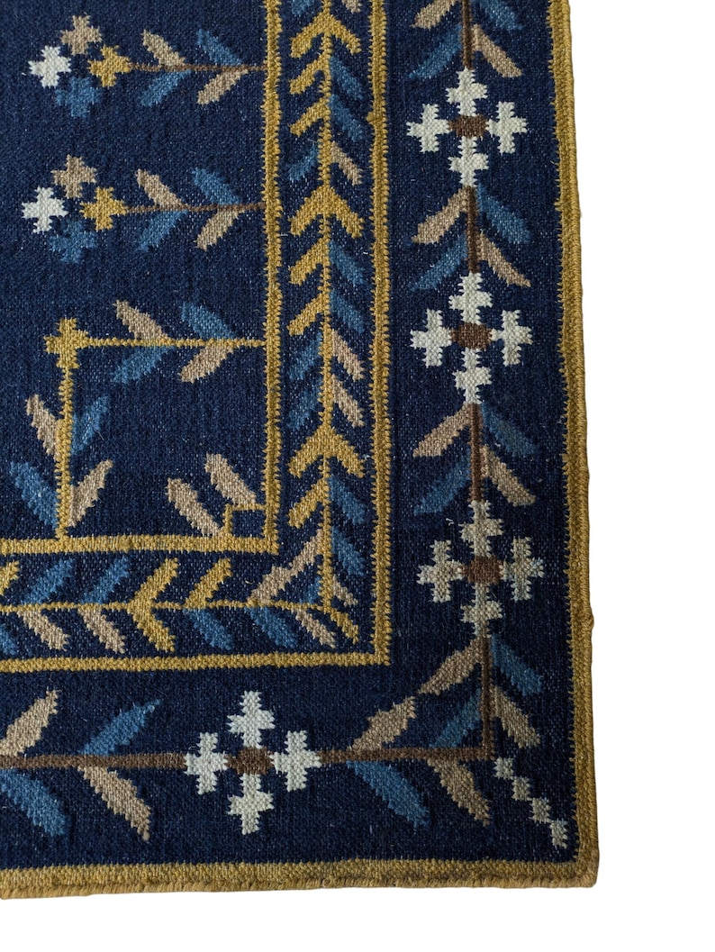 Handwoven Kilim Rug for living room: Traditional Kilim Rug 8x10 Kilim Rug